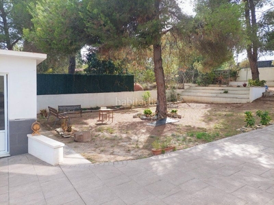 Casa con 4 habitaciones con parking y piscina en Albalat dels Tarongers