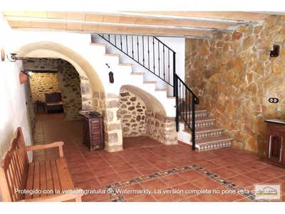 Casa de Pueblo en Venta en Coves de Vinromà, les, Castellón