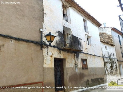 Casa de Pueblo en Venta en Tirig, Castellón