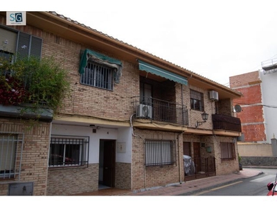 Casa en Venta en Armilla, Granada