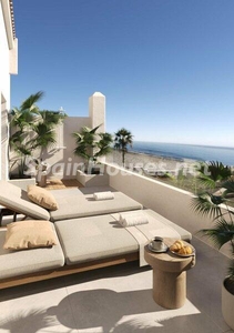 Casa en venta en Las Chapas-El Rosario, Marbella