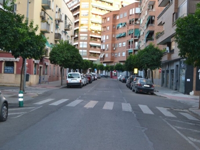 Venta de piso en Santa Marina-La Paz-Corte Inglés (Badajoz)