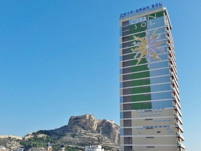 Venta Piso Alicante - Alacant. Piso de cuatro habitaciones Primera planta