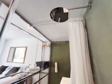 Alquiler dúplex en carrer de marià cubí 175 encantador apartamento con amplia terraza privada en sant gervasi por temporadas en Barcelona