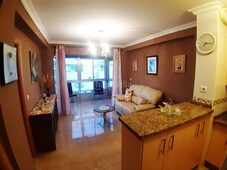 Apartamento con ascensor, vistas al mar y vistas a la montaña en Algarrobo Costa