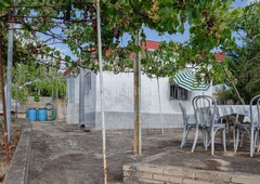 Casa pequeña casa por un buen precio! en Urbanitzacions del Nord Lloret de Mar