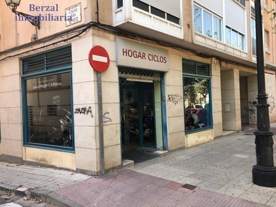 Local comercial Avenida Navarra Logroño Ref. 93898971 - Indomio.es