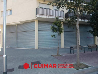 Local comercial Cornellà de Llobregat Ref. 93883653 - Indomio.es