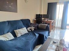 Piso de tres dormitorios en venta en la zona baja de Torreblanca en Fuengirola