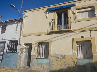 Duplex en venta en Torrejoncillo de 140 m²