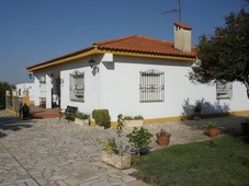 Venta Casa unifamiliar Badajoz. Buen estado 140 m²