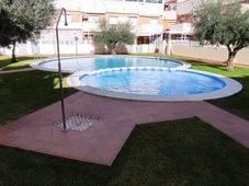Venta Casa adosada Albacete. Plaza de aparcamiento con balcón calefacción central 225 m²