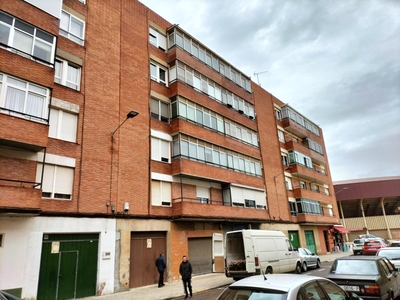 Alquiler de piso en Allende el Río (Palencia), Avda. Santander
