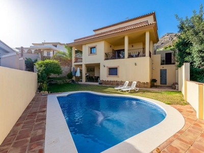 Chalet en venta en Montealto, Benalmádena