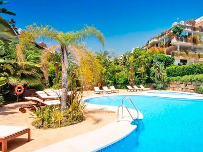 Apartamento de alquiler en Lomas de Marbella Club - Puente Romano