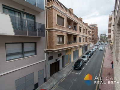 Apartamento en venta en Centro - Muelle Pesquero, Torrevieja, Alicante