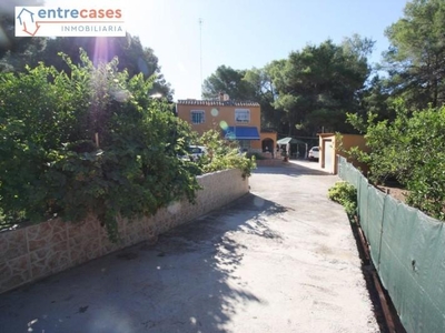 Casa con terreno en Sagunto