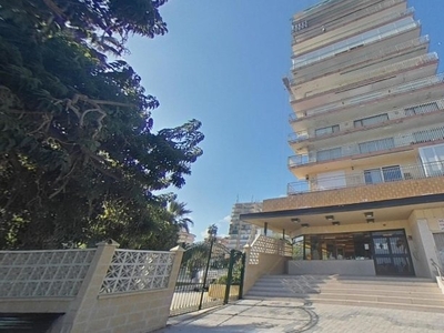 Piso en Avenida ANTONIO MACHADO (EDIFICIO MAITE I), Benalmádena