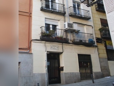 Piso en Calle CALVARIO, Madrid