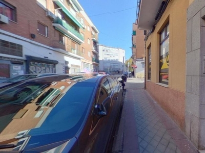 Piso en Calle TOMAS ESTEBAN, Madrid