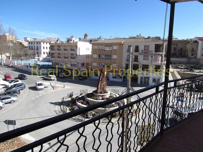 Piso en venta en Vélez-Rubio de 4 habitaciones con balcón