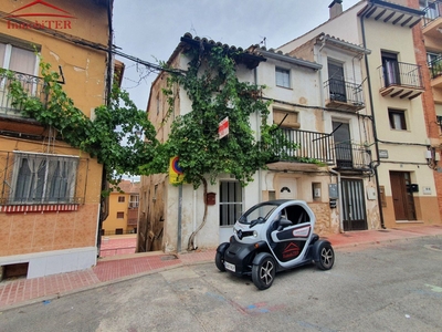 Venta de casa con terraza en centro (Teruel), Centro