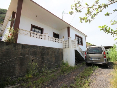 Venta de casa con terraza en Puntallana