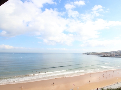 Alquiler de piso con terraza en L'Arena (Gijón)