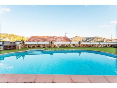 Casa en alquiler con piscina y vistas al mar en Castellar de Indias