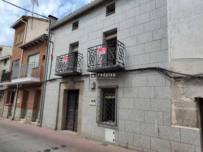 Casa en venta en CALLE LARGA, Cenicientos, Madrid