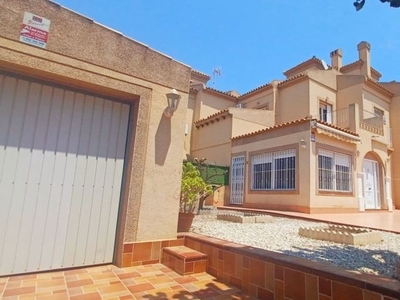 Chalet en venta en Torrevieja, Alicante