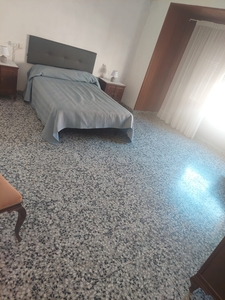 Habitaciones en C/ Orquídeas, Cartagena por 280€ al mes