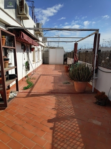 Venta de ático con terraza en Centro (Córdoba), Av. Barcelona - Viñuela - Rescatado