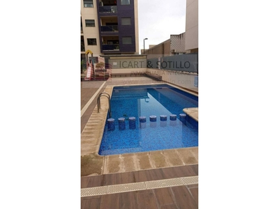 Venta de piso con piscina en Vinaròs