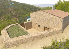 Casa con terreno en Torremanzanas
