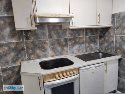 Alquilase apartamento zona san andres