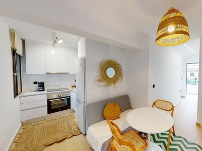 Apartamento en venta en Los Frutales, Torrevieja, Alicante