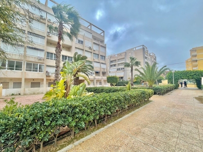 Apartamento en venta en Torreblanca, Torrevieja, Alicante