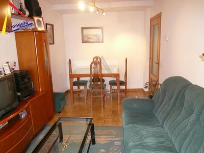Piso en venta en San Cristóbal de Segovia de 3 habitaciones con garaje y calefacción