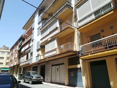 Venta de piso en Alcalá la Real de 3 habitaciones con terraza