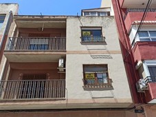 Venta Piso Elda. Piso de tres habitaciones Primera planta con terraza