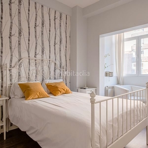 Alquiler apartamento magnífico apartamento 3 habs en nuevos ministerios by sharing co en Madrid