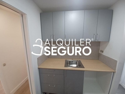 Alquiler piso c/ alella en Llatí Santa Coloma de Gramenet