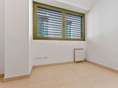 Alquiler piso en carrer de la riereta 37 bajo de 2 dormitorios ¡sin comisiones de agencia! en Barcelona