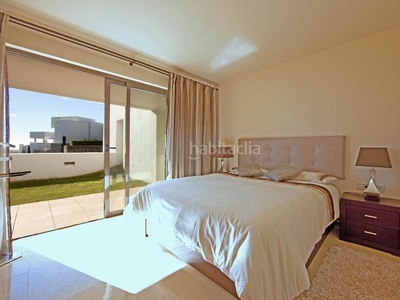 Apartamento con 2 habitaciones en La Concha - Resina Golf Estepona