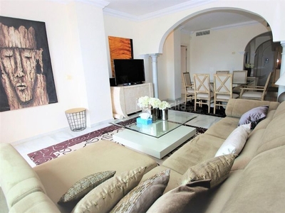 Apartamento con 3 habitaciones en Rodeo Alto - Guadaiza - La Campana Marbella