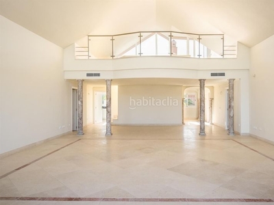 Ático con 3 habitaciones en Rodeo Alto - Guadaiza - La Campana Marbella