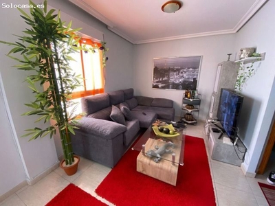 BONITO APARTAMENTO EN TORREVIEJA