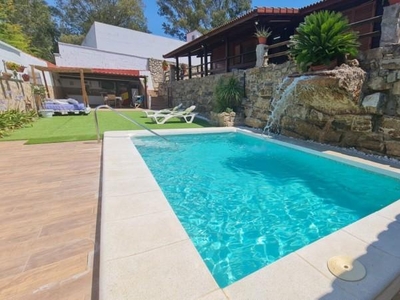 Casa con terreno en San Roque