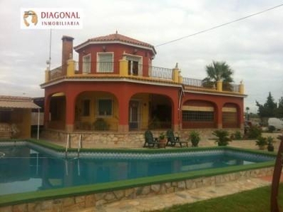 Chalet en Elche